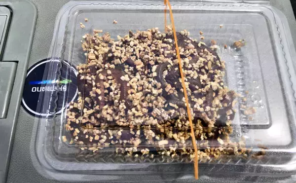 「「冬は陸っぱりアナゴ釣りの季節！」 用意しておきたいブッコミ釣り用のエサ4選」の画像