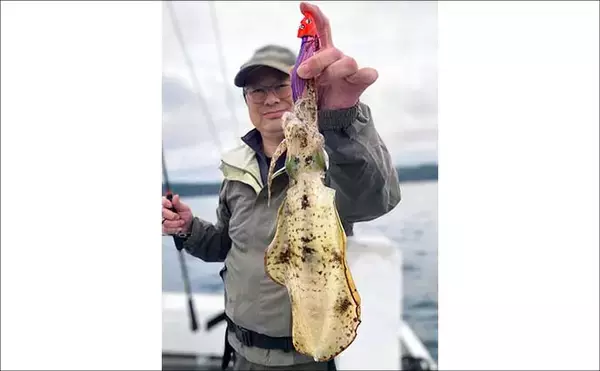 「【沖のルアー釣果速報】鳥羽沖のキャスティングゲームでサワラ93cm含む青物が大連発！（三重）」の画像