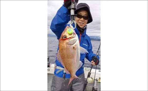 「【沖のルアー釣果速報】鳥羽沖のキャスティングゲームでサワラ93cm含む青物が大連発！（三重）」の画像
