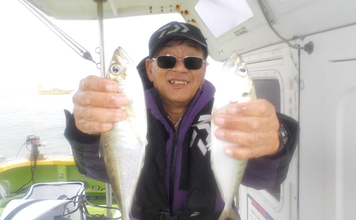 東京湾走水沖のビシアジ船で35cm超え筆頭に良型ブランドアジ29尾ゲット！【神奈川】