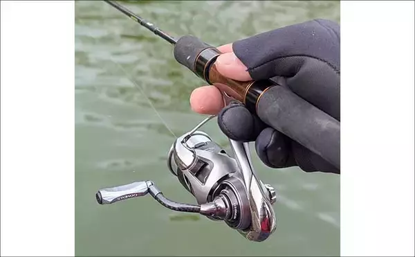 「冬のエリアトラウト攻略　スプーニングの「巻き」で釣果を伸ばすコツ」の画像