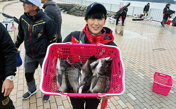 磯チヌ釣り大会でマダイ2連発！【山口】本命チヌは規定数5匹キャッチに成功