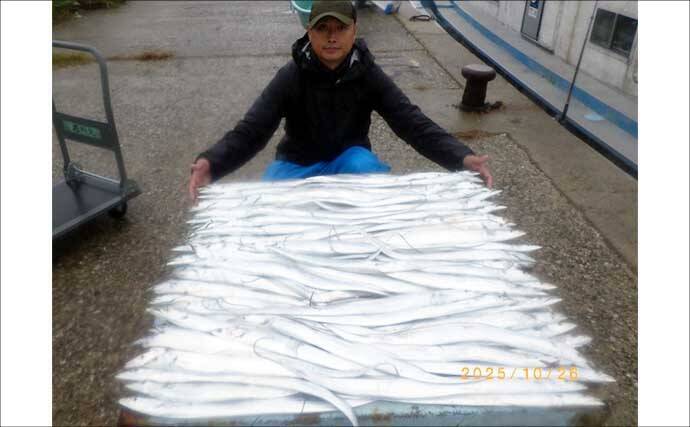 【沖釣り釣果速報】五目釣りで1kg級交じりにシマアジ全員安打！竿頭は7匹確保（愛知・静岡）