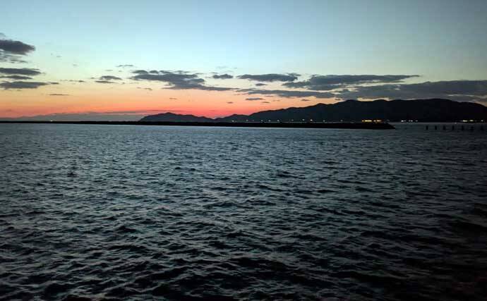 「炙りが大好評！」ショアジギングでカマス連打【和歌山】ブレードジグに好反応