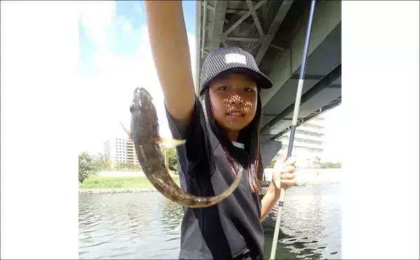 「「旧中川でハゼ釣り！」子どもたちの笑顔あふれる親子釣り教室に密着【東京】」の画像