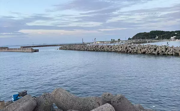 「春の釣り場で起こりがちなこと　魚だけでなく釣り人同士もプレッシャーが高まる？」の画像
