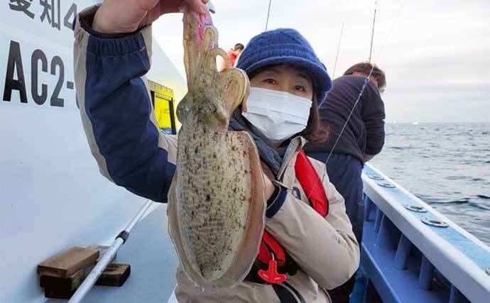 泳がせ船でハタ混じりにヒラメ好調　【愛知県】の沖釣り最新釣果情報