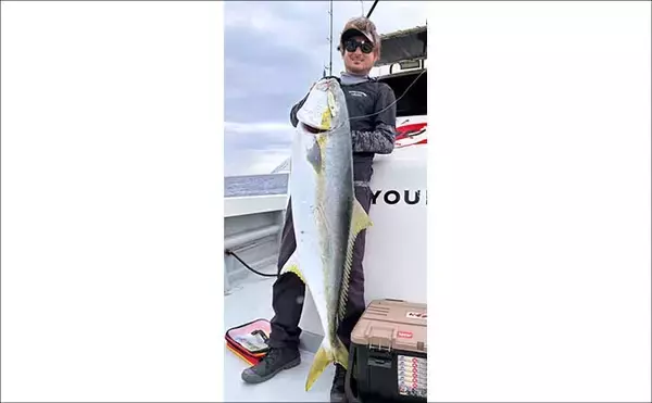 「17kgヒラマサ獲った！平戸沖ジギングでヒット【沖釣り釣果速報6選・長崎／佐賀】」の画像