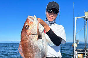 【沖のルアー釣果速報】ボートルアー便で50cm良型キジハタを頭にヒラメ・マゴチ・シーバス手中（愛知）