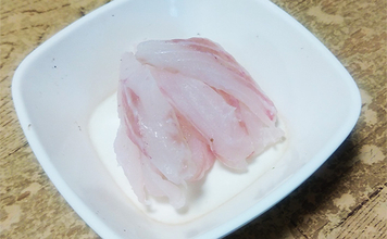 釣った魚で作る「旨みそのまま」レシピ：アカハタの薄塩　シンプルだけど絶品