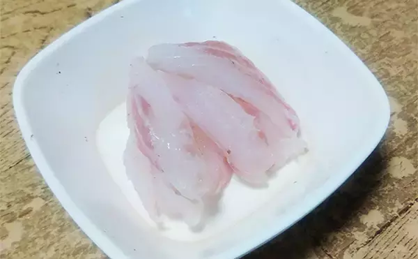 釣った魚で作る「旨みそのまま」レシピ：アカハタの薄塩　シンプルだけど絶品
