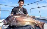 「20kgオーバーの「イシナギ」堂々浮上！【船釣り釣果速報5選・三重】」の画像1
