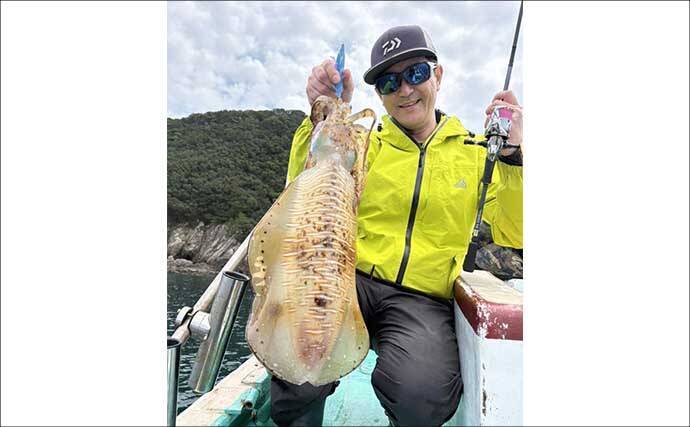 2kg級の大型アオリイカ乱舞！春のティップランエギング絶好調【オフショアルアー最新釣果9選・三重】