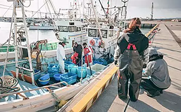 「「漁師さんの邪魔はしない！」 海釣り初心者が漁港で釣りをする際の3つの注意点」の画像