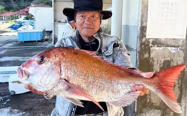「「生きたイカで大物を狙う」早福沖のイカ流し釣りで20kgヒラマサ！【船釣り最新情報4選・長崎／佐賀】」の画像