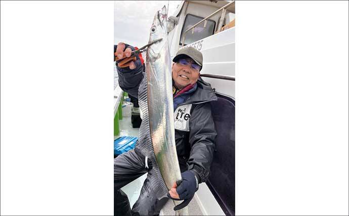 【沖釣り釣果速報】テンヤタチウオでドラゴン級ヒット！渋い中でも良型主体に土産確保（大分）