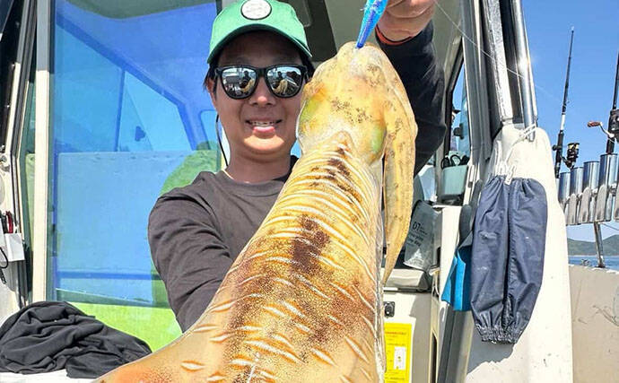 佐世保沖で2kgアオリ浮上！【長崎】ボートエギングで春の大型イカを攻略