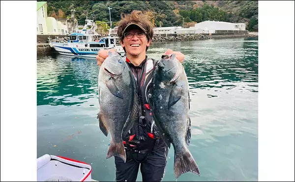 「50cm超え筆頭に大型クロ（グレ）乱舞！【大分】一級磯のポテンシャルは圧巻」の画像