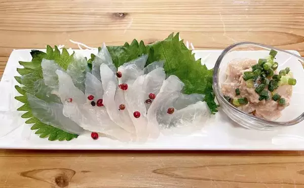 「「初挑戦でも良型続出！」船カワハギ釣りで20cm超含む11尾を手中【大分・SOYAMARU】」の画像