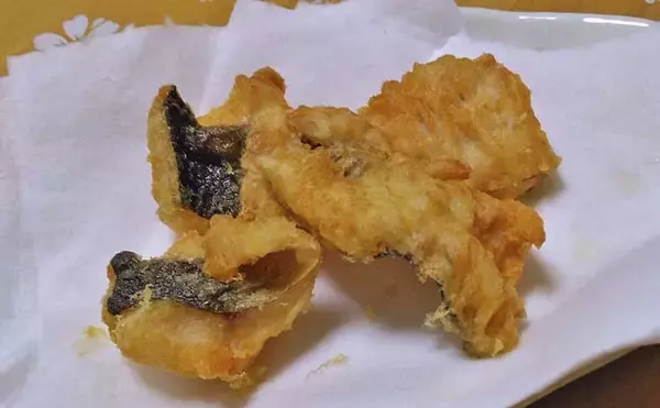 「釣魚・外道のグルメ『カライワシのムニエル＆天ぷら』　釣って30分が勝負」の画像