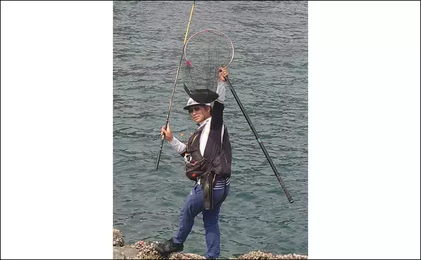 「人気沖磯でフカセ・エギング・ロックゲームの欲張り釣行【大分】本命3魚種と対面成功」の画像