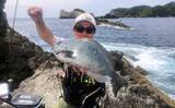 「磯釣りでアカハタ・イサキ・クロ・ハマチと多彩な釣果に大満足！【深島の磯・大分】」の画像12