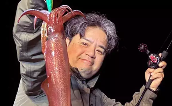 夜焚きイカメタルで釣った活きイカを泳がせてアラ（クエ）を狙う！【山口】