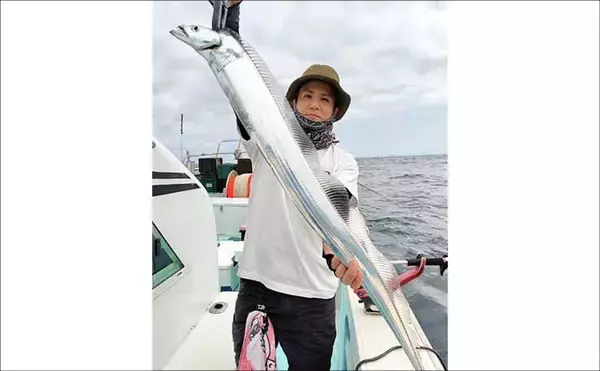 「夏カワハギで良型続々！尺超え含み25～28cmがメイン【船釣り釣果速報選・大分／熊本】」の画像
