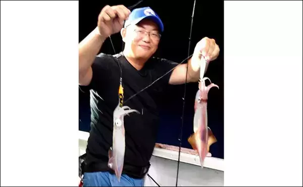 「【夜焚きイカ釣果速報】良型ブドウイカ交じりに釣る人100尾超え（福岡）」の画像