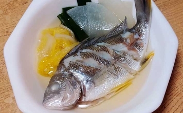 釣った魚で作る「温か」レシピ：キビレと冬野菜の鍋　優しい味付けがマッチ