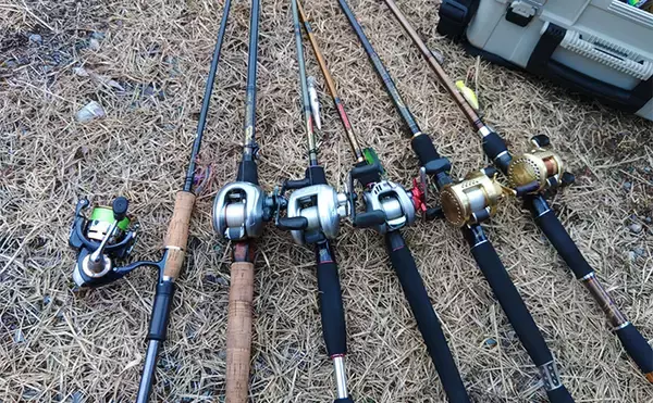 「「57cmブラックバス出た！」 20年前の懐かしタックルでバスフィッシングに挑戦」の画像