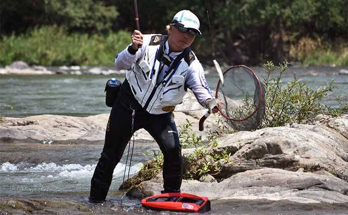 アユのトモ釣りを始めよう！【鮎の生態・釣りの原理・道具・釣り方を解説】
