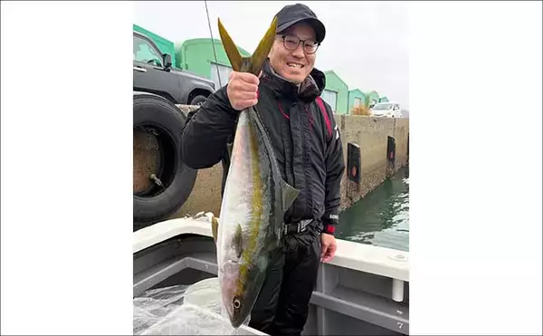 「【沖のルアー釣果速報】朝マゴチ便で本命＆寒ヒラメ連発！低水温でも好反応（愛知）」の画像