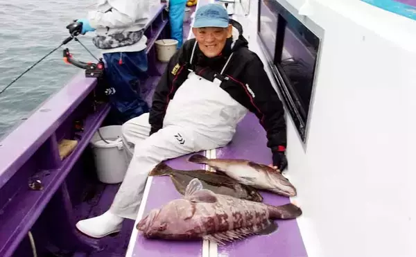 「船宿レコード更新！」大原沖のイワシ泳がせ釣りで7kg大型マハタ堂々浮上【春栄丸・千葉】