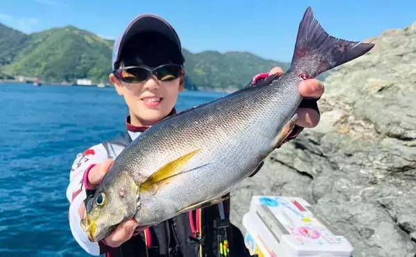 大分県鶴見の沖磯で良型イサキが連発！　40cm後半のクロ（グレ）も登場