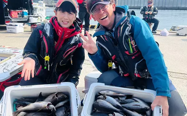 「磯フカセ釣りで40cm超えグレ続々！【的山大島・長崎】好ゲストにイサキも登場」の画像