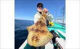 「【沖釣り釣果速報】全員1kgアップ達成！ティップランで良型アオリイカ船中11匹（三重）」の画像10