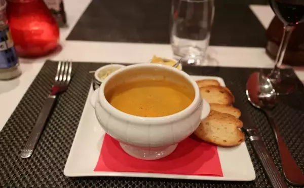 「有名仏料理『ブイヤベース』に絶対欠かせてはいけない魚はカサゴ類」の画像