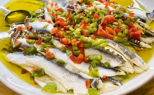 「定番から伝統・郷土料理まで！多様な＜世界のサカナ料理＞　調味料を変えるだけで簡単に味が変わる？」の画像