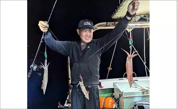 「イカメタルでも複数人100尾超え！数釣り加速中【夜焚きイカ釣果速報18選・福岡】」の画像
