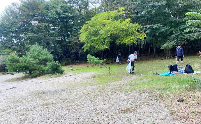 「今日だけ特別に釣りOK！」 水深120mの本栖湖にカヤックジギングで挑戦！