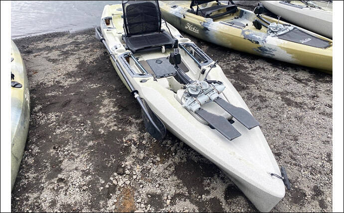 「今日だけ特別に釣りOK！」 水深120mの本栖湖にカヤックジギングで挑戦！