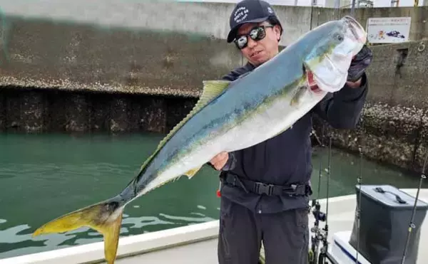 「タイラバで本命マダイが船中2桁釣果！【沖のルアー最新情報9選・三重】」の画像