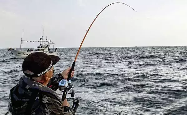 「【完全フカセ】で狙うマダイ釣り徹底解説　初心者でも大型マダイやヒラマサが釣れる！」の画像