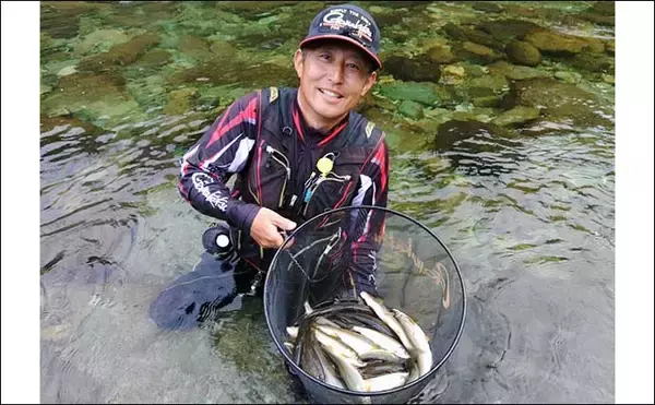 「「狙いは大アユ！」シーズン終盤のトモ釣り解説【タックル・ポイント選び・取り込み方】」の画像