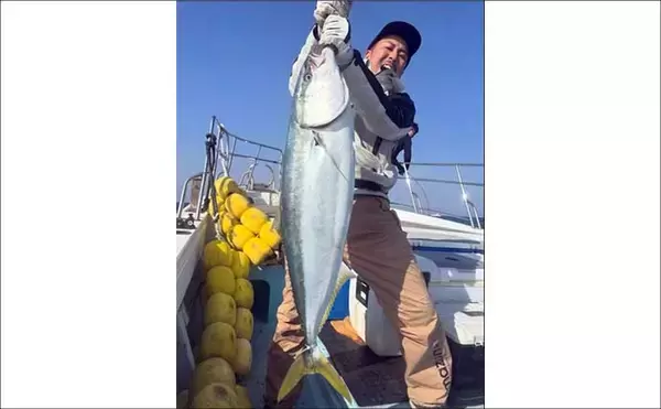 「【沖のルアー釣果速報】寒ブリジギング本格化！10kg超え筆頭にヒラマサ・マダイ乱舞（九州）」の画像