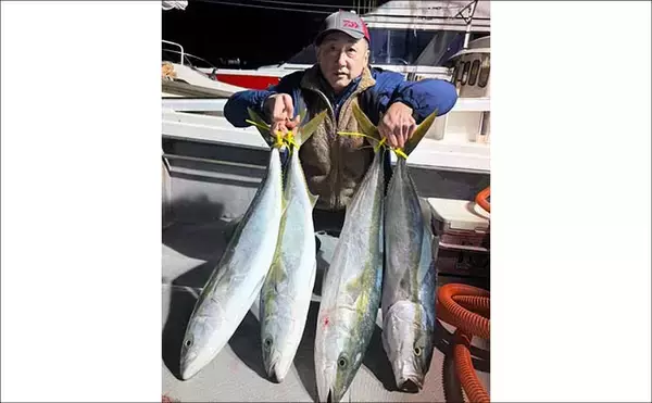 「【沖のルアー釣果速報】寒ブリジギング本格化！10kg超え筆頭にヒラマサ・マダイ乱舞（九州）」の画像