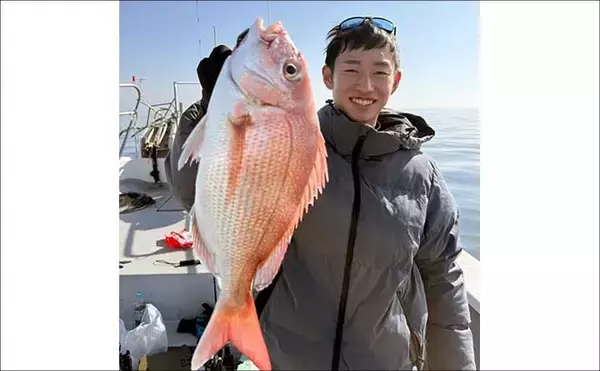 「【沖のルアー釣果速報】寒ブリジギング本格化！10kg超え筆頭にヒラマサ・マダイ乱舞（九州）」の画像