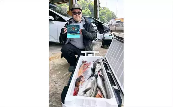 「「ブリがフィーバー！」石川沖のジギングで快釣【沖釣り最新情報6選・北陸】」の画像