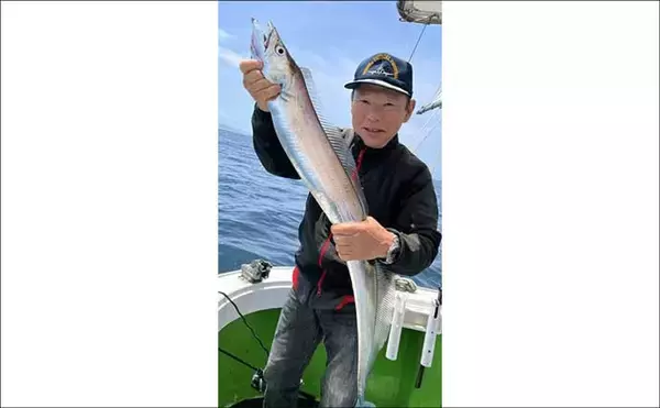 「船カワハギ釣り絶好調！30cm超え頭に釣る人50尾【船釣り最新釣果情報5選・大分／熊本】」の画像
